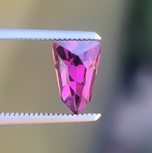 1.14ct Tanzanian Rhodolite Garnet